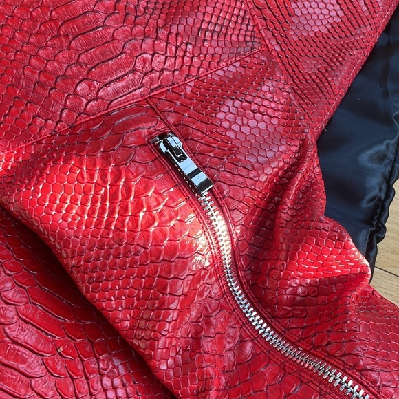 🌶️ Python RED VIXEN THIGH HIGH BOOTS *NEW* THIS IS A SEXY SHOE RIGHT HERE - Picture 10 of 14